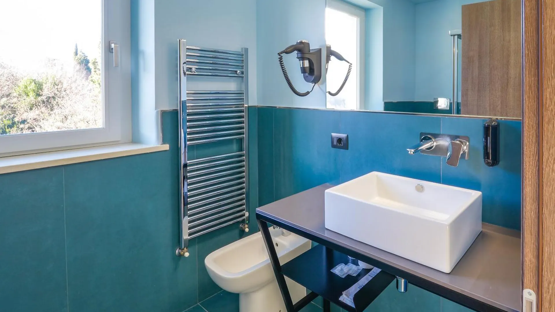 Hotel Vita Salò 3*,  Itálie