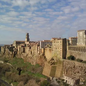 A , Pitigliano Italia